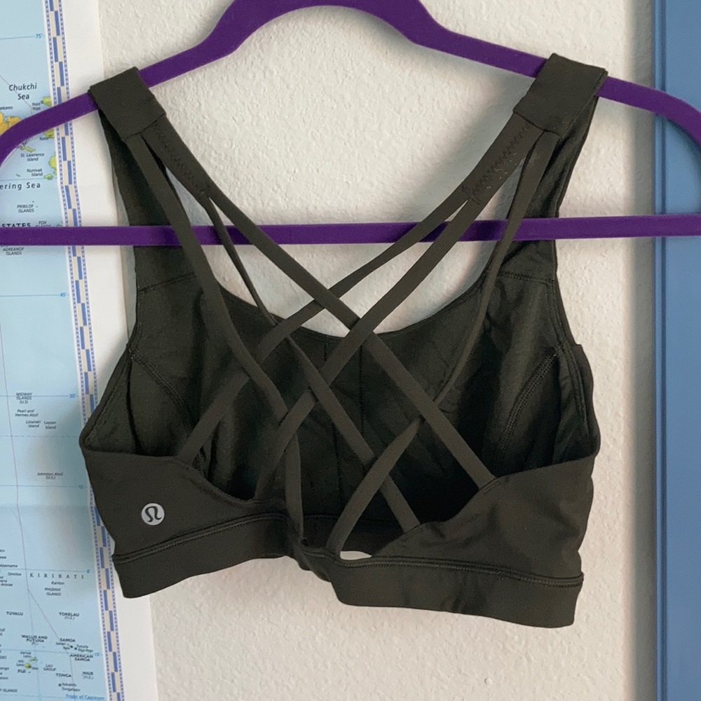 Lululemon bra